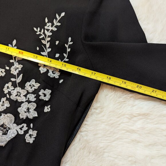 WHBM Black and Silver Peplum Top, size 4 - Picture 8 of 9